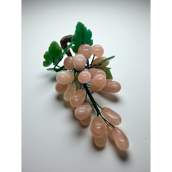 Vintage Rose Quartz Grapes w Adventurine Leaves Gemstone Carved Fruit Decor - Picture 2 of 6